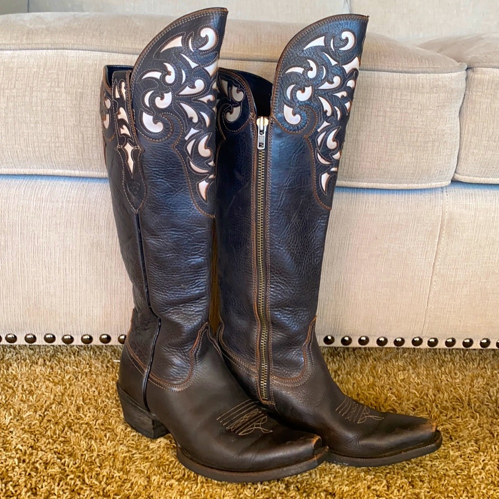 ARIAT BOOTS
